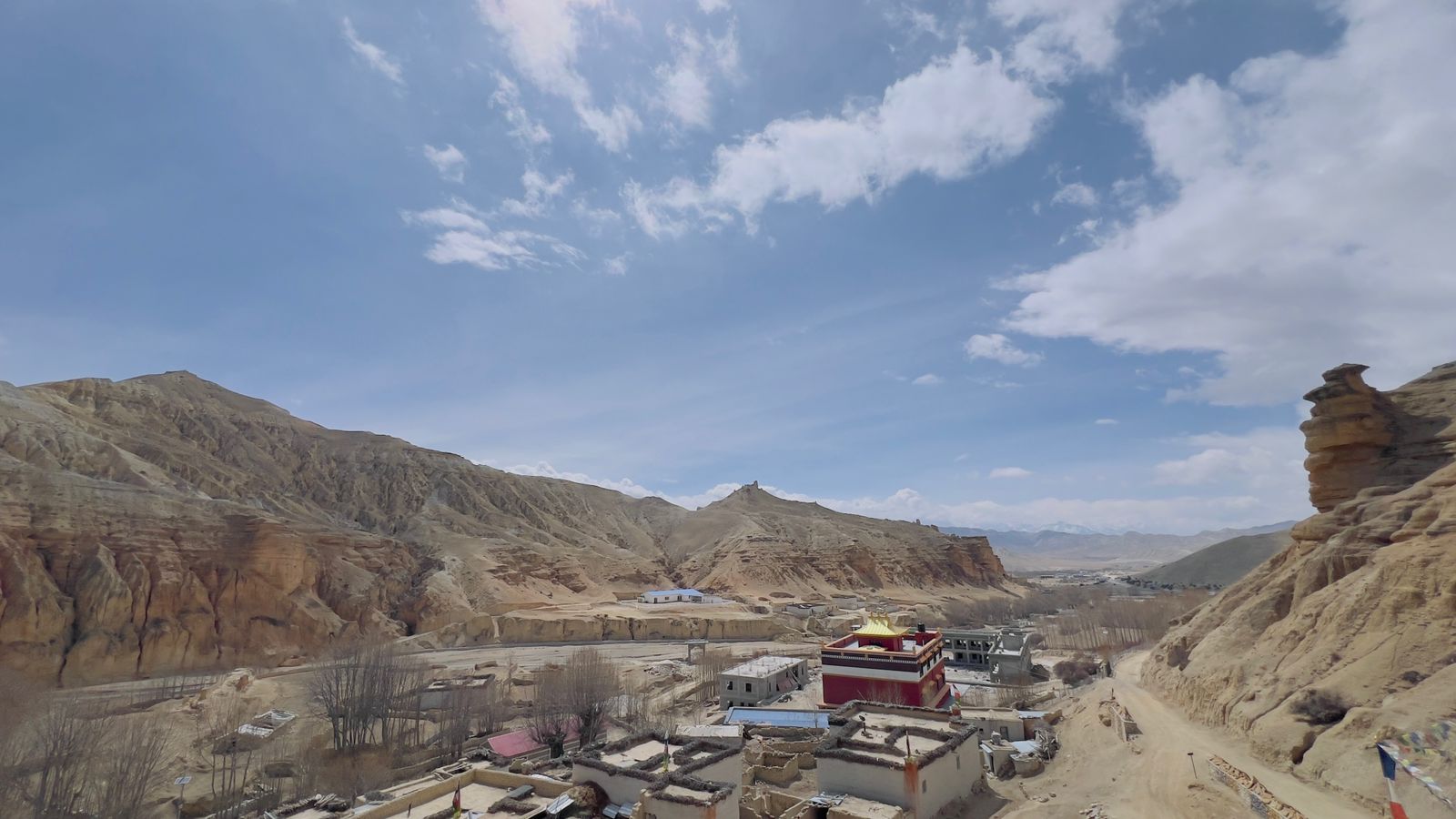 Upper Mustang Trek